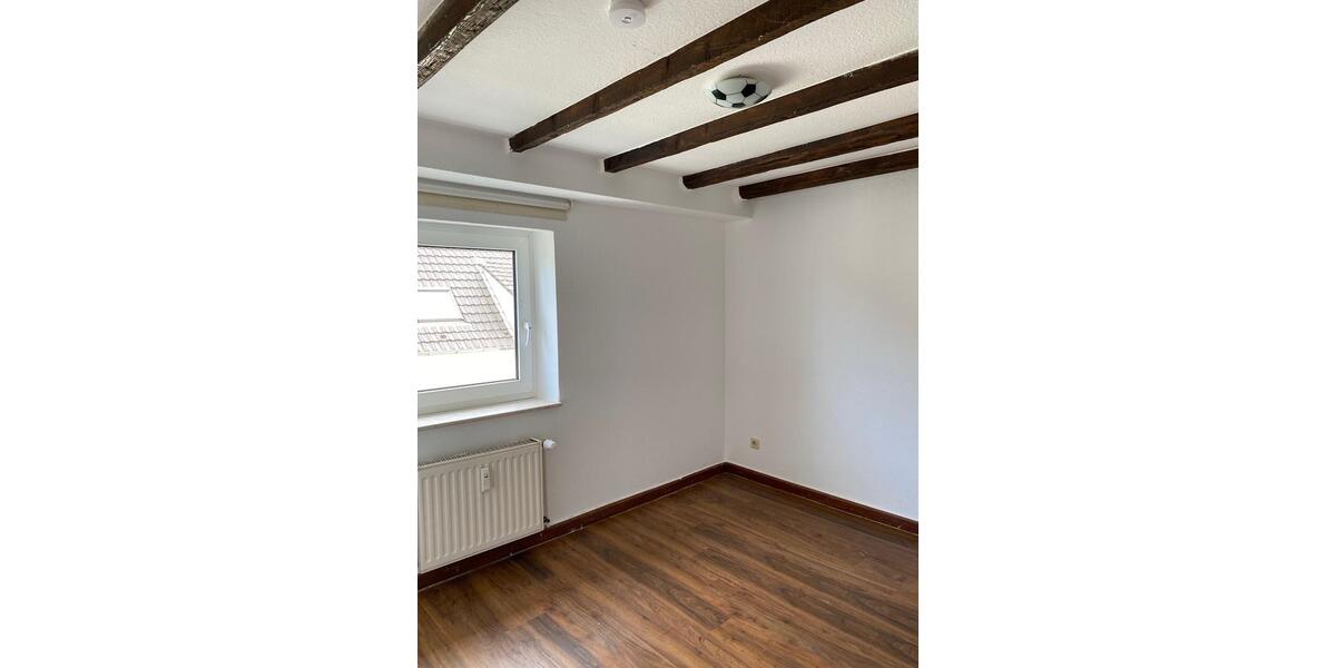 Etagenwohnung Geldern - 3 Zimmer, 81 m&sup2;, 550&euro; | Angebot:25948998