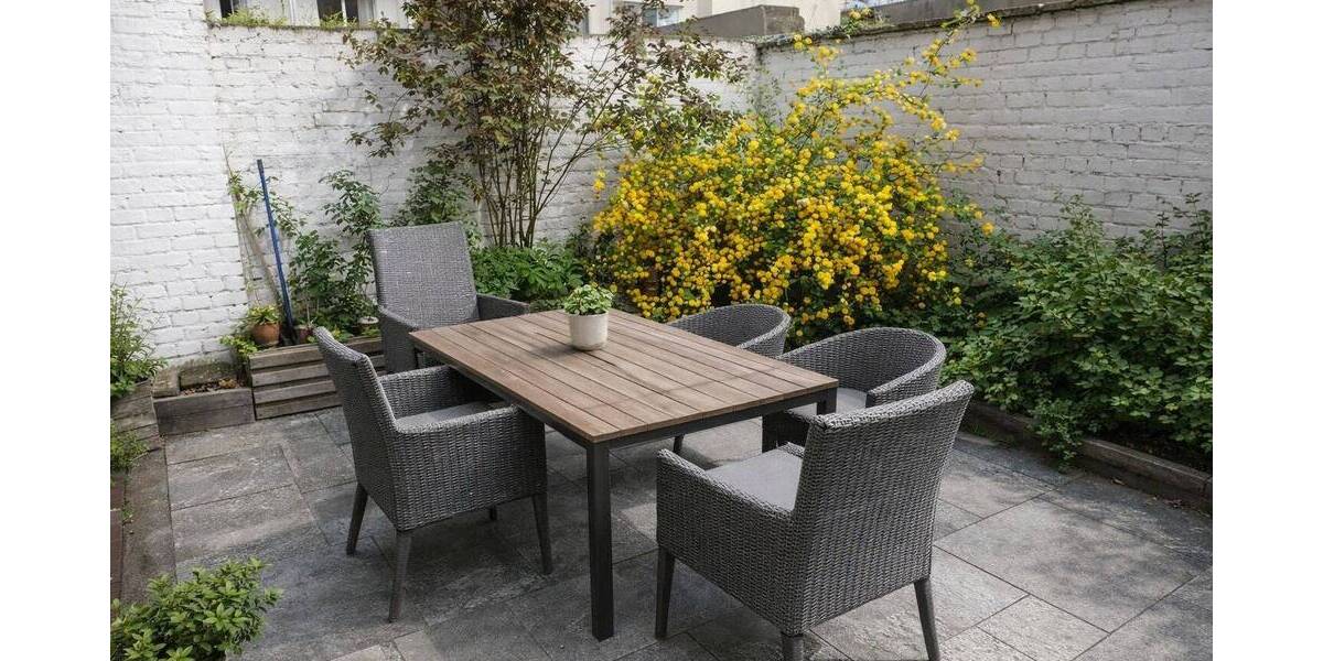 Etagenwohnung Düsseldorf Pempelfort - 2 Zimmer, 94 m&sup2;, 399.000&euro; | Angebot:25722889