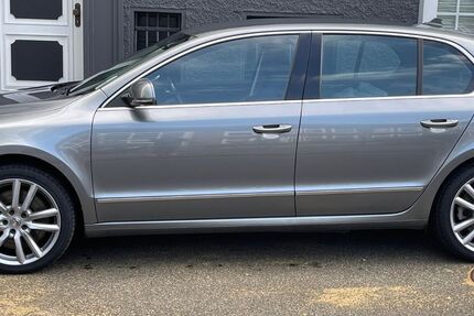 Skoda Superb 159.500 km 7.500 &euro; Neuss 41460