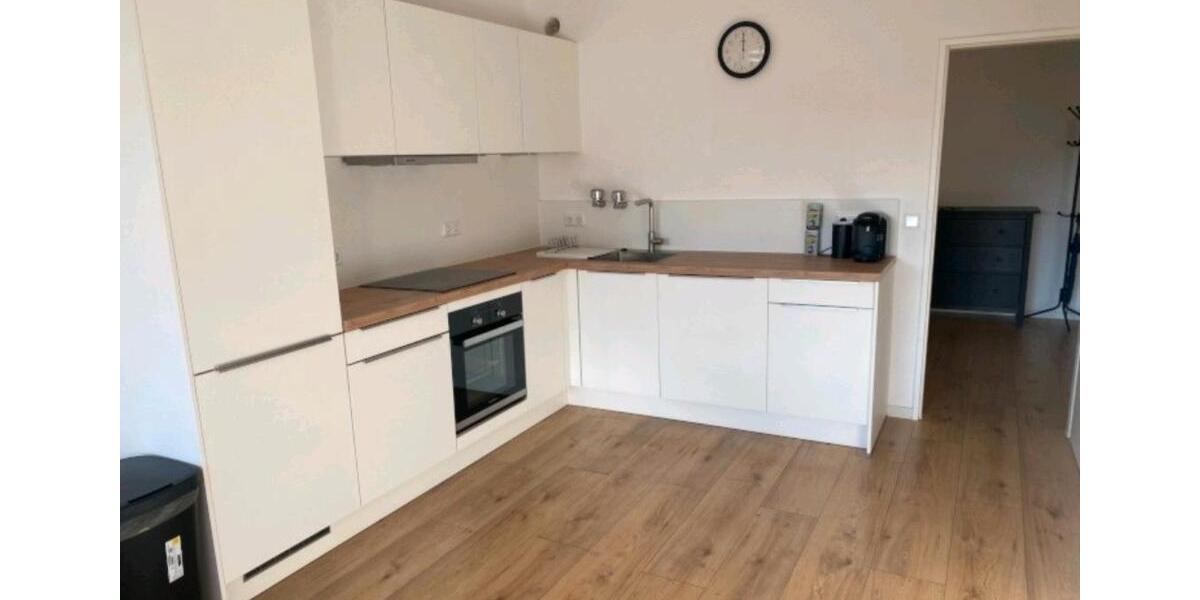 Etagenwohnung Neuss - 1 Zimmer, 9 m&sup2;, 500&euro; | Angebot:26548389