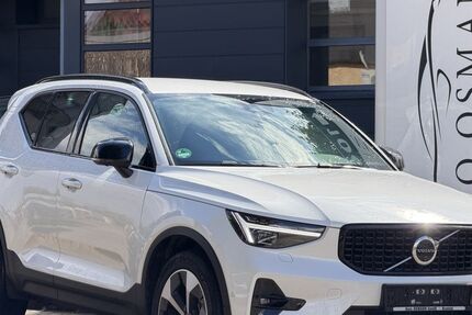 Volvo XC40 11.100 km 32.700 &euro; Krefeld 47805