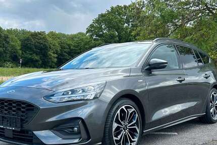 Ford Focus 73.900 km 13.490 &euro; Neukirchen-Vluyn 47506