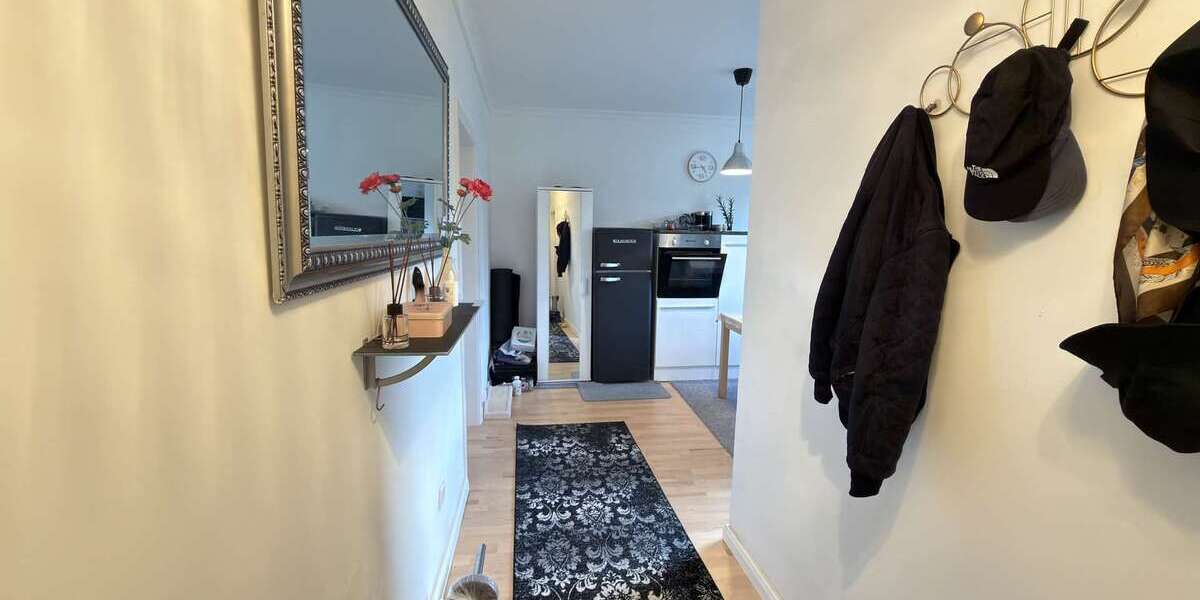 Zwei vermietete Wohneinheiten mit großem Garten und ausbaufähigem DG zur WohnungMaisonette - Etagenwohnung Essen Stadtbezirk VI | Angebot:24796116