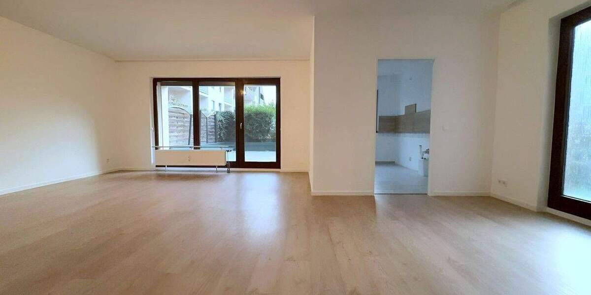 Terrassenwohnung Krefeld Cracau - 3 Zimmer, 101 m&sup2;, 219.000&euro; | Angebot:25686734