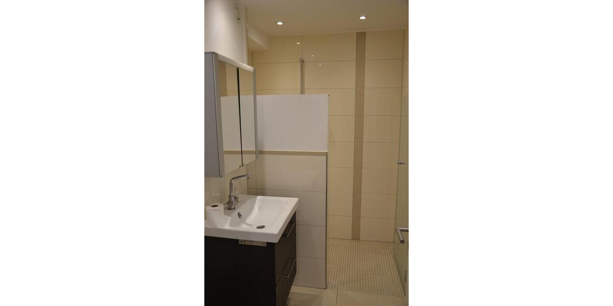 Erdgeschoßwohnung Krefeld Fischeln - 2 Zimmer, 62 m&sup2;, 140.000&euro; | Angebot:25415804