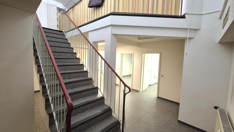 Gewerbeobjekt Oberhausen Osterfeld - 2.300&euro; | Angebot:22950885