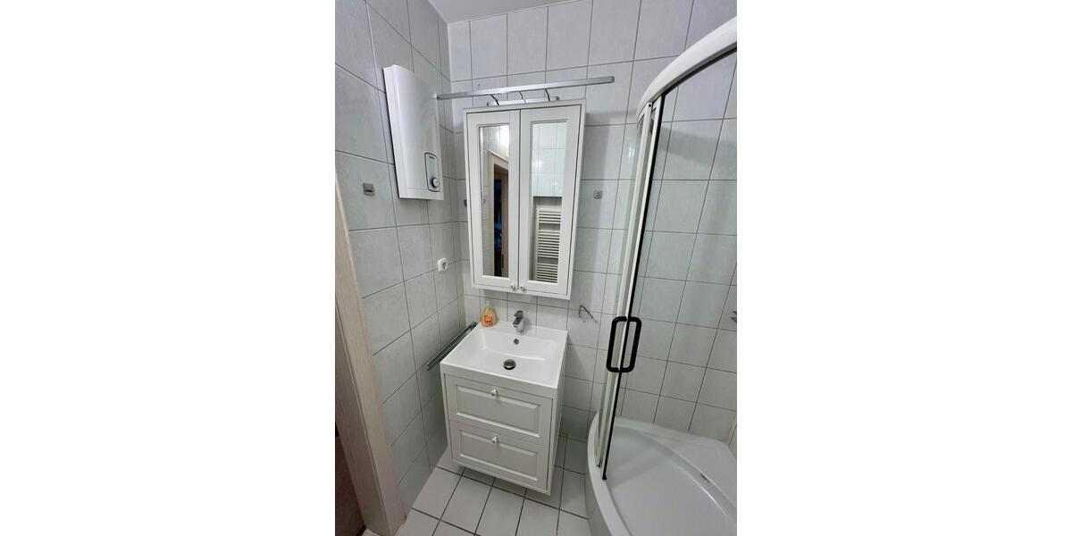 Etagenwohnung Essen Stadtbezirk II - 2 Zimmer, 1.100&euro; | Angebot:22261838