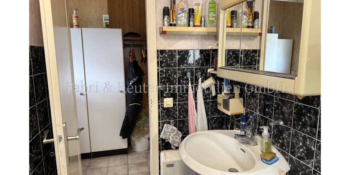 Doppelhaushälfte Grefrath - 5 Zimmer, 100 m&sup2;, 265.000&euro; | Angebot:26733372
