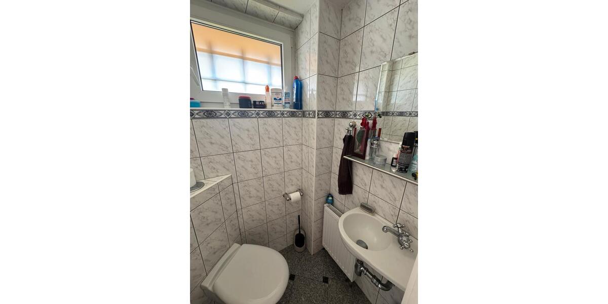Einfamilienhaus Willich - 5 Zimmer, 430 m&sup2;, 1.900&euro; | Angebot:26645782