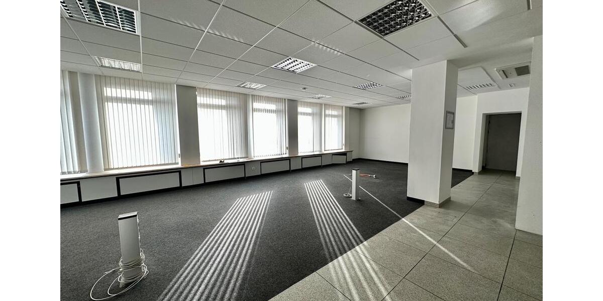 Gewerbeobjekt Kamp-Lintfort Lintfort - 1.600&euro; | Angebot:13456314