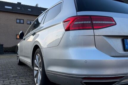 VW Passat 89.999 km 21.999 &euro; Kaarst 41564
