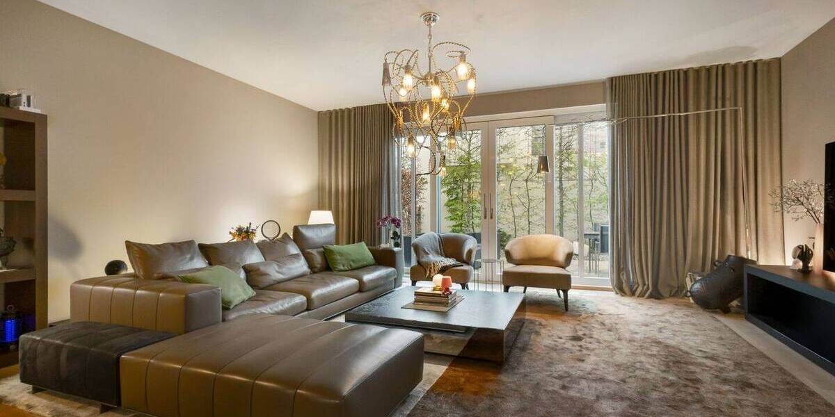 Reihenmittelhaus Düsseldorf Pempelfort - 4 Zimmer, 225 m&sup2;, 1.800.000&euro; | Angebot:25997196