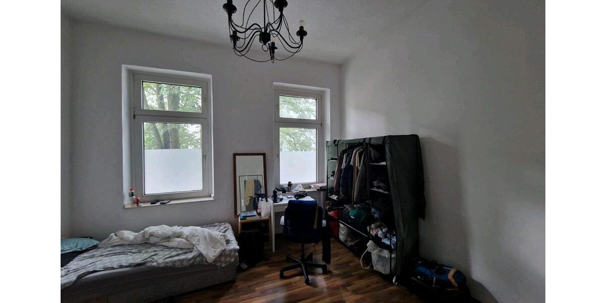 Etagenwohnung Düsseldorf Oberbilk - 3 Zimmer, 20 m&sup2;, 500&euro; | Angebot:26536644