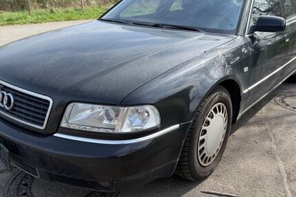 Audi A8 171.194 km 3.350 &euro; Wesel 46485