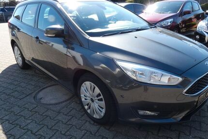 Ford Focus 92.984 km 11.790 &euro; Kevelaer 47623