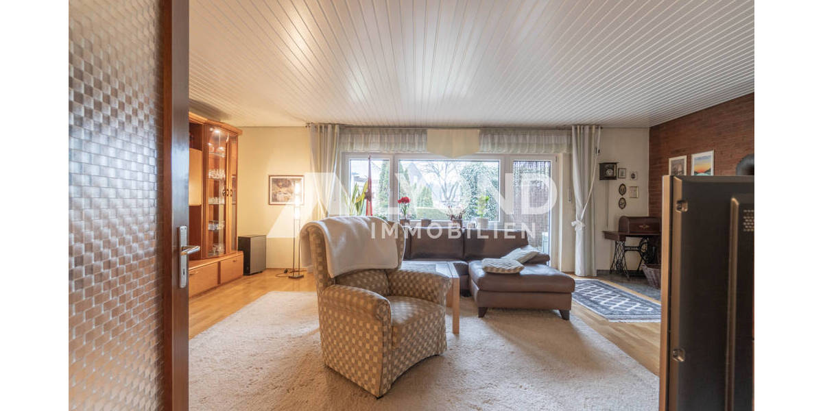 Etagenwohnung Wesel / Feldmark Feldmark - 5 Zimmer, 121 m&sup2;, 229.000&euro; | Angebot:25968757