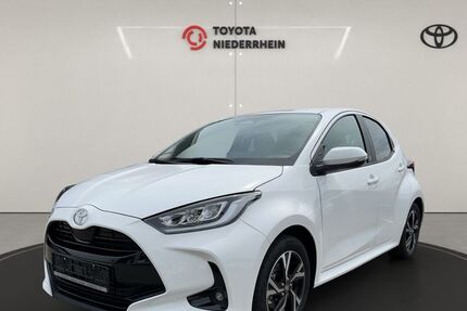 Toyota Yaris 5.000 km 24.385 &euro; Krefeld 47809