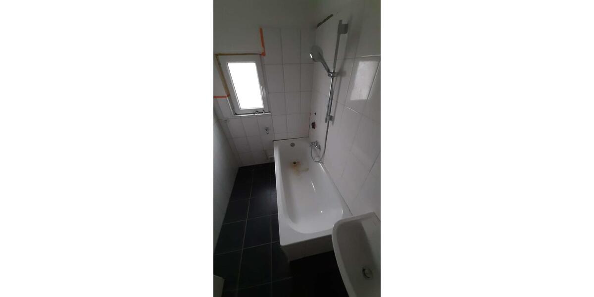 Etagenwohnung Krefeld Fischeln - 3 Zimmer, 85 m&sup2;, 740&euro; | Angebot:24802205