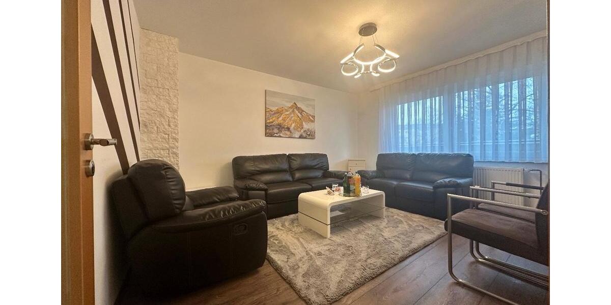 Erdgeschoßwohnung Essen Stadtbezirk V - 6 Zimmer, 130 m&sup2;, 290.000&euro; | Angebot:24816188