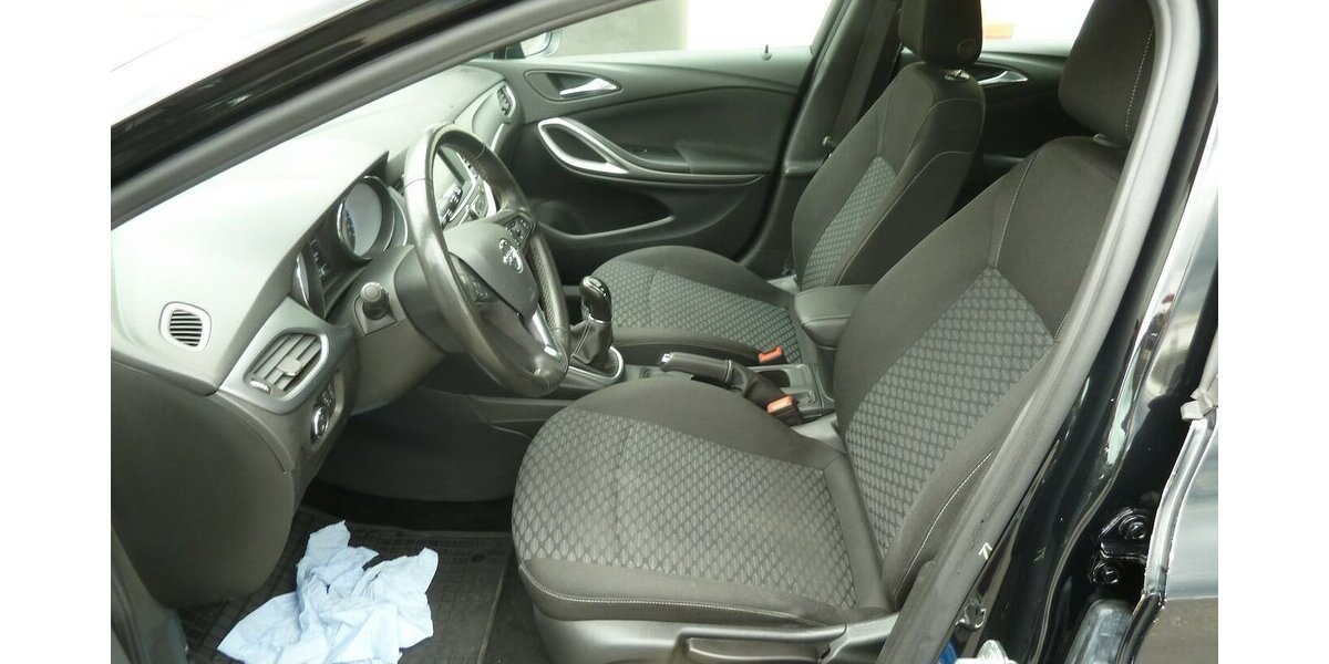 Opel Astra 1.5 D Edition Klima Navigation Lackschäden 148.000 km 6.900 &euro; Ratingen 40885