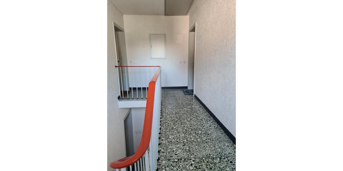 Etagenwohnung Mülheim an der Ruhr Linksruhr - 3.5 Zimmer, 75 m&sup2;, 530&euro; | Angebot:24836677