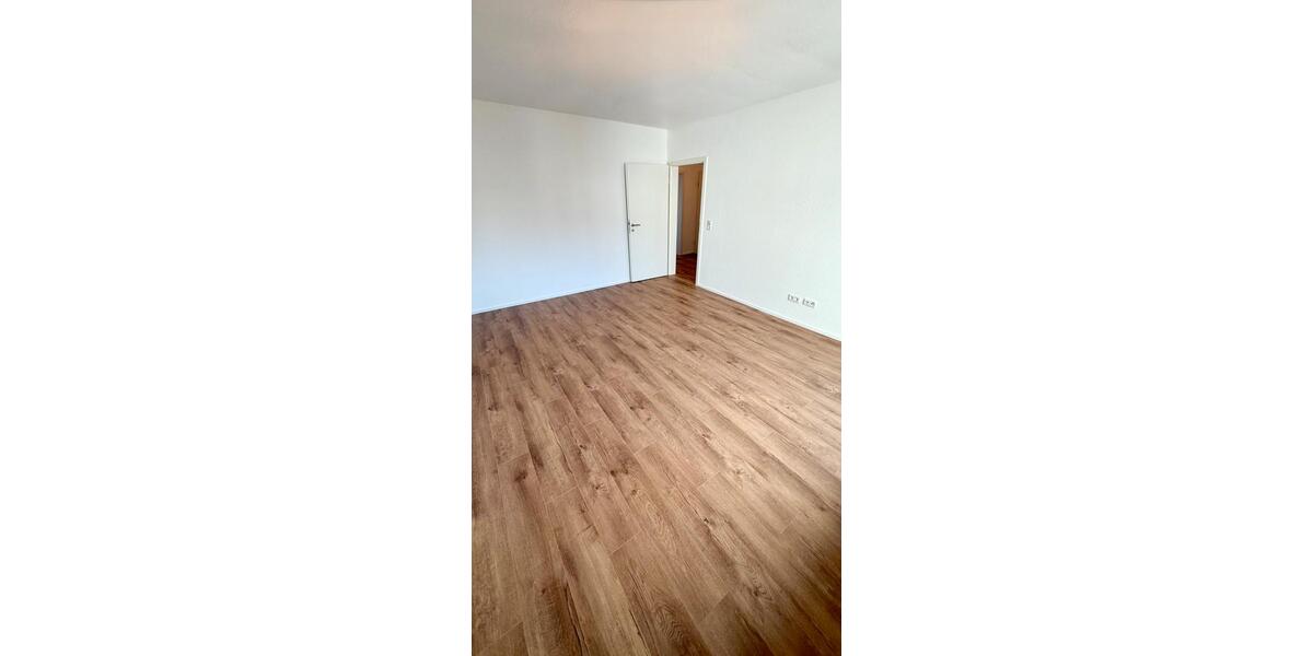 Etagenwohnung Düsseldorf Pempelfort - 3 Zimmer, 83 m&sup2;, 1.850&euro; | Angebot:25961206