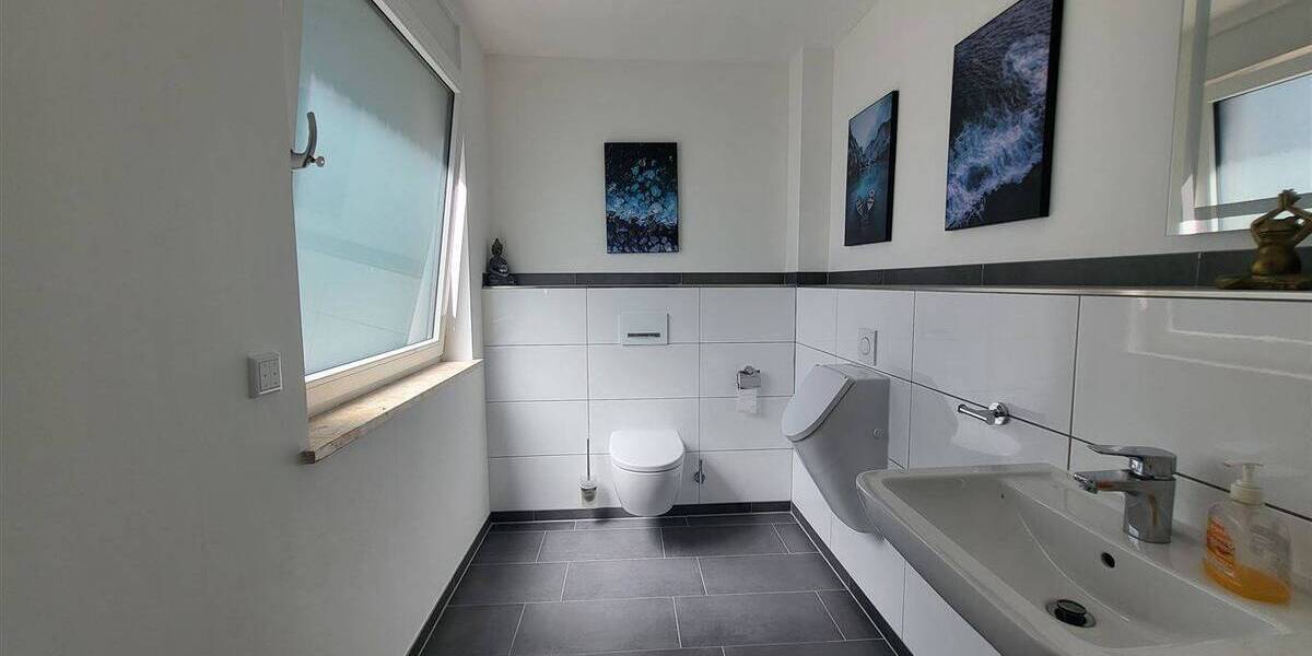 Mehrfamilienhaus, Wohnhaus Duisburg Aldenrade - 8 Zimmer, 268 m&sup2;, 885.000&euro; | Angebot:25678554