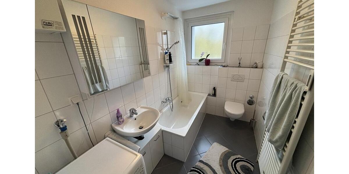 Etagenwohnung Moers Rheinkamp - 3.5 Zimmer, 69 m&sup2;, 581&euro; | Angebot:25956799