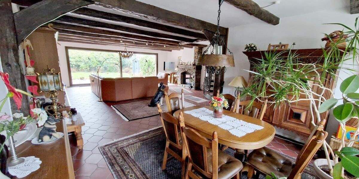 Einfamilienhaus Mülheim Holthausen - 5 Zimmer, 216 m&sup2;, 599.000&euro; | Angebot:25779202