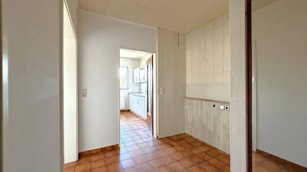 Etagenwohnung Duisburg Marxloh - 3 Zimmer, 82 m&sup2;, 126.000&euro; | Angebot:25748105