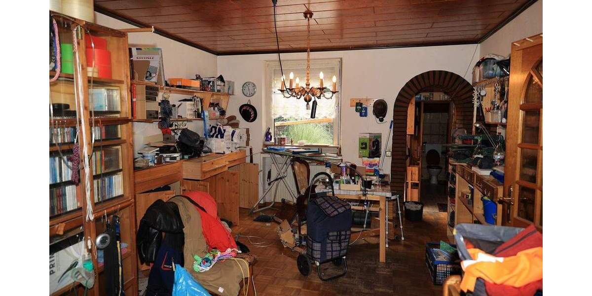 Reihenmittelhaus Duisburg Hochemmerich - 4 Zimmer, 72 m&sup2;, 122.000&euro; | Angebot:25769810