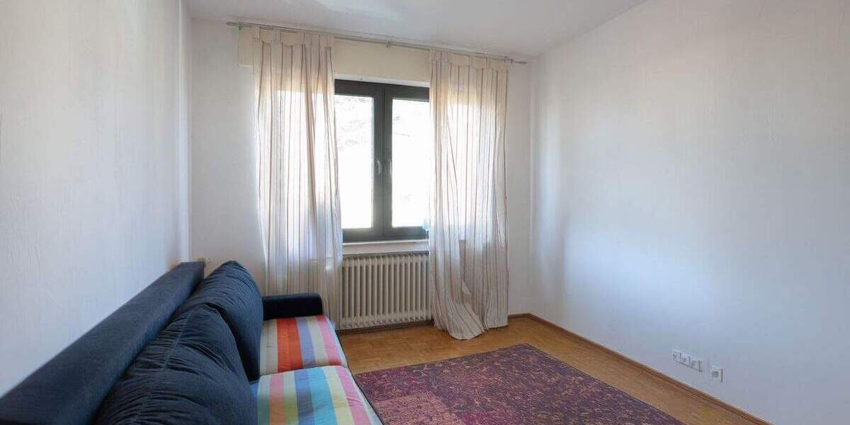 Doppelhaushälfte Krefeld-Linn Linn - 6 Zimmer, 161 m&sup2;, 398.000&euro; | Angebot:25695264