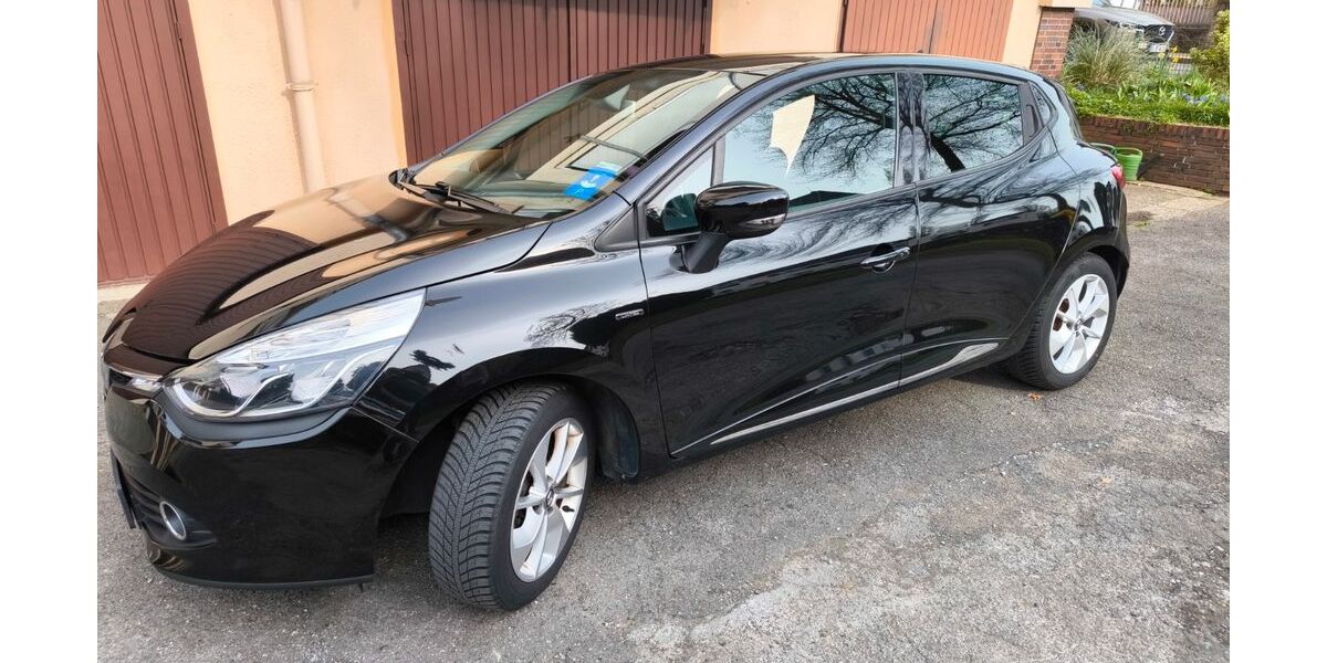 Renault Clio 89.500 km 6.300 &euro; Essen 45147