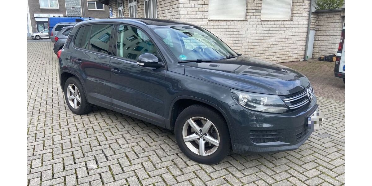 VW Tiguan 178.000 km 8.800 &euro; Bottrop 46236