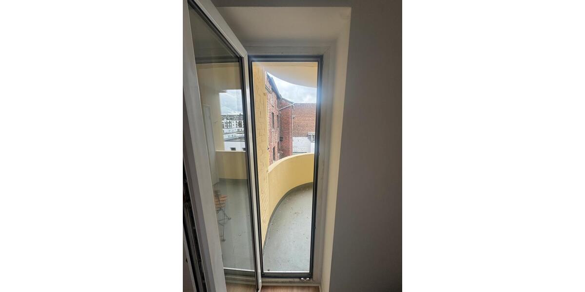 Etagenwohnung Düsseldorf Stadtbezirk 3 - 1 Zimmer, 23 m&sup2;, 600&euro; | Angebot:25972352