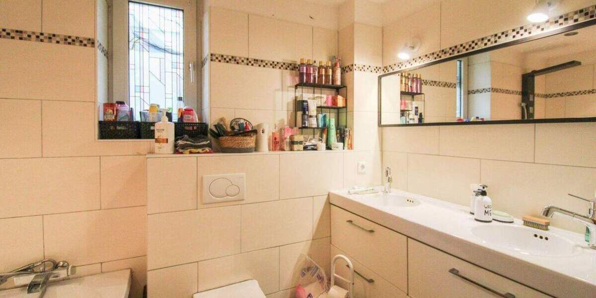 Doppelhaushälfte Duisburg Hochemmerich - 5 Zimmer, 100 m&sup2;, 249.000&euro; | Angebot:25717990