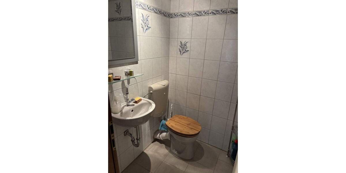 Etagenwohnung Krefeld Uerdingen - 3 Zimmer, 79 m&sup2;, 130.000&euro; | Angebot:25741185