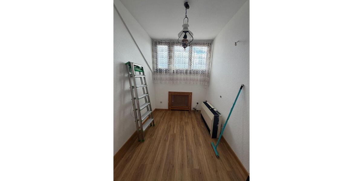 Etagenwohnung Neuss - 1 Zimmer, 42 m&sup2;, 700&euro; | Angebot:26611648