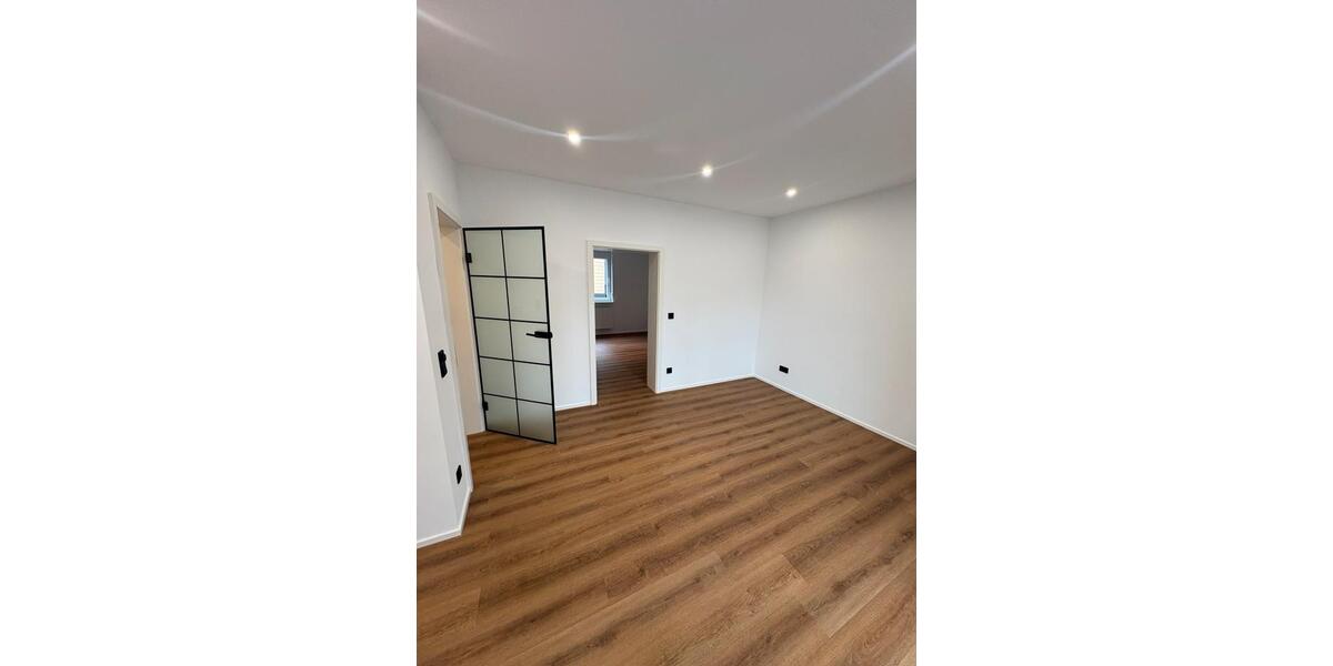 Erdgeschoßwohnung Duisburg Duisburg-Mitte - 2 Zimmer, 50 m&sup2;, 175.000&euro; | Angebot:27259149