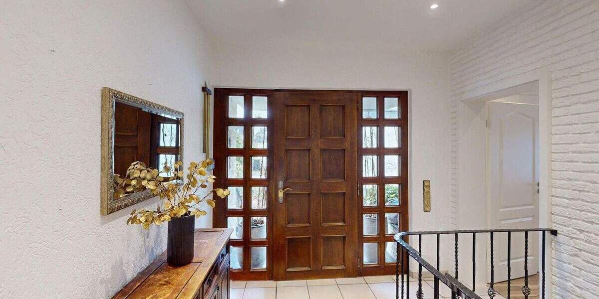 Einfamilienhaus Ratingen West - 6 Zimmer, 268 m&sup2;, 975.000&euro; | Angebot:25721386