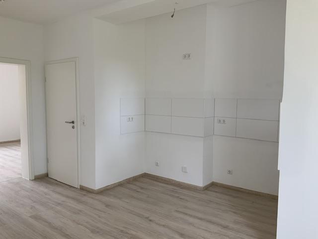 Etagenwohnung Essen Stadtbezirk III - 1.5 Zimmer, 48 m&sup2;, 439&euro; | Angebot:25542385