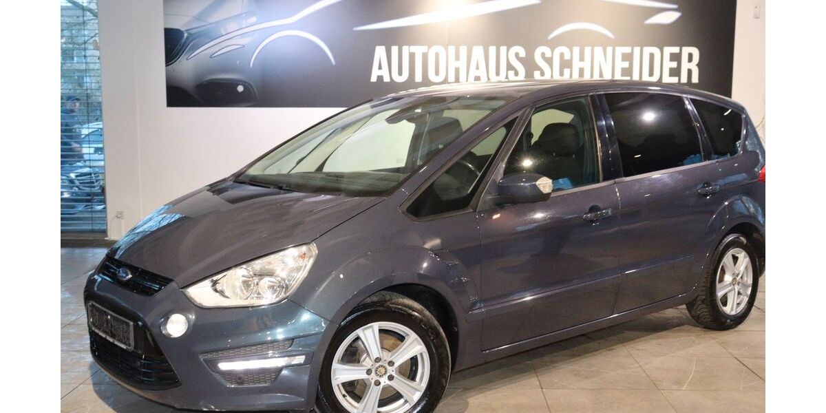 Ford S-Max 154.066 km 9.300 &euro; Ratingen 40880