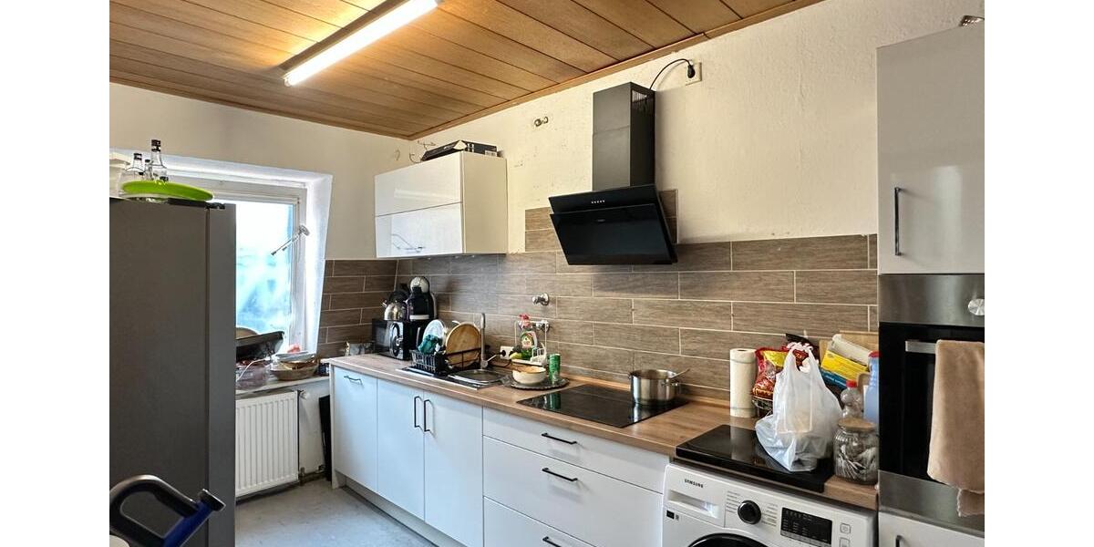 Etagenwohnung Essen Stadtbezirk III - 3 Zimmer, 90 m&sup2;, 650&euro; | Angebot:25964950