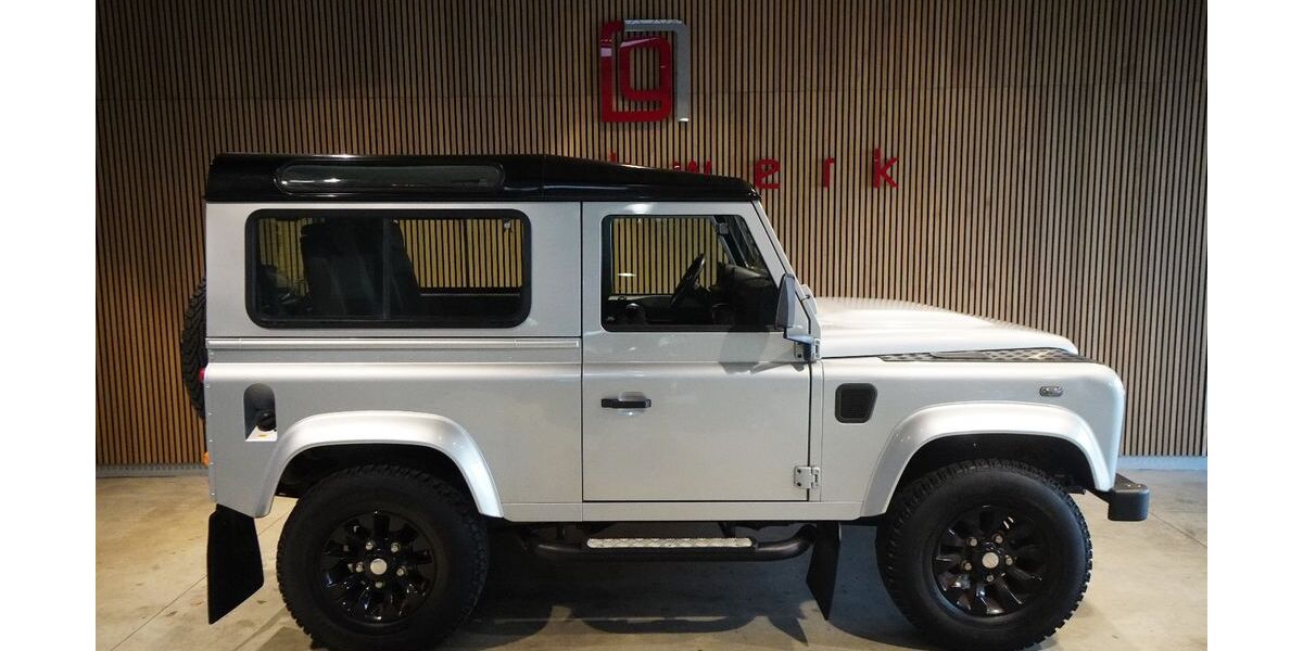 Land Rover Defender 55.000 km 50.941 &euro; Duisburg 47228