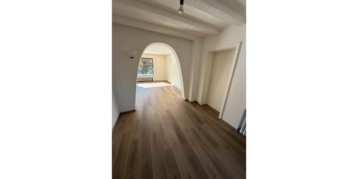 Erdgeschoßwohnung Duisburg Walsum - 3.5 Zimmer, 94 m&sup2;, 1.150&euro; | Angebot:25258859