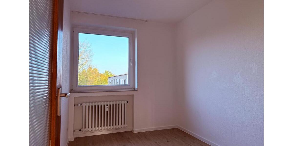 Etagenwohnung Krefeld Bockum - 3 Zimmer, 62 m&sup2;, 167.400&euro; | Angebot:26502483