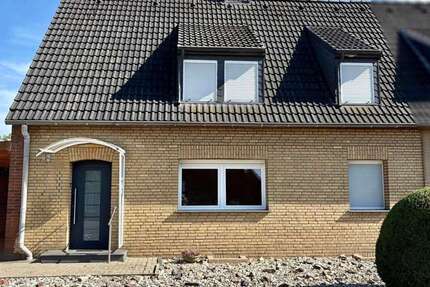 Haus Rheinberg - 6 Zimmer, 128 m&sup2;, 259.000&euro; | Angebot:27332035