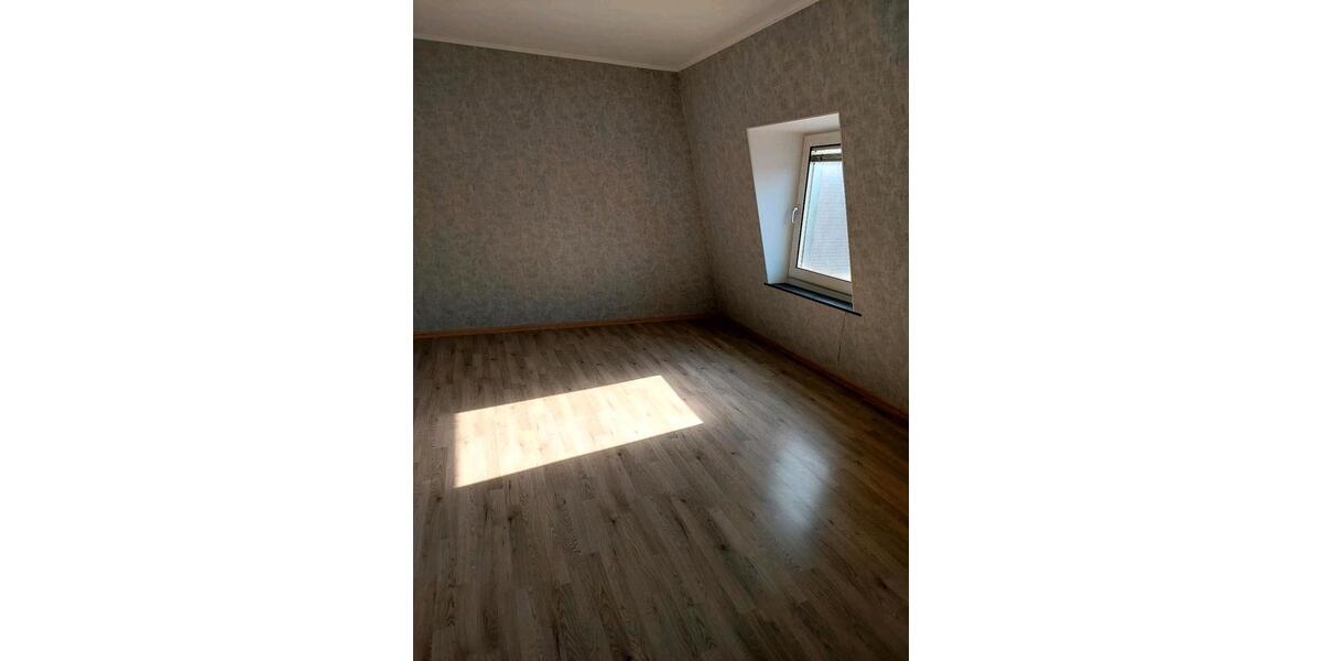 Doppelhaushälfte Straelen - 5 Zimmer, 131 m&sup2;, 370.000&euro; | Angebot:25934790