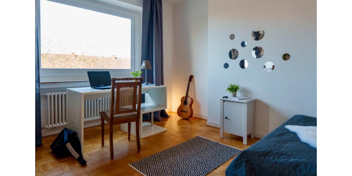 Etagenwohnung Essen Stadtbezirk II - 1 Zimmer, 48 m&sup2;, 945&euro; | Angebot:26689290