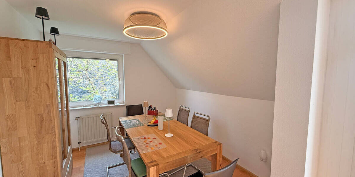 Etagenwohnung Dinslaken Eppinghoven - 3 Zimmer, 92 m&sup2;, 359.000&euro; | Angebot:26733172